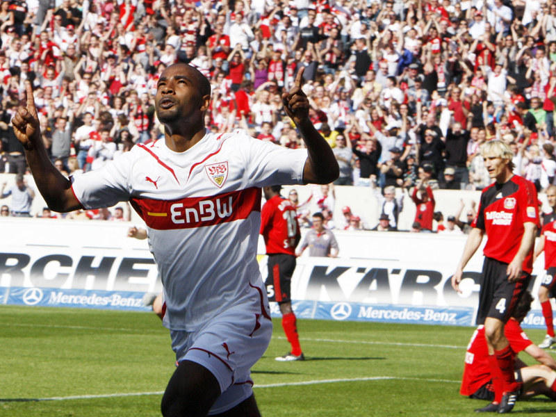 Gibt in seinen letzten Spielen für den VfB noch einmal alles: Cacau, hier nach seinem Treffer zum 1:1.