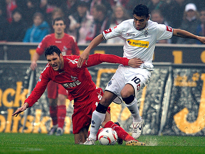 Spielanalyse Koln Geht Gegen Gladbach Baden 1 Fc Koln Bor Monchengladbach 0 4 12 Spieltag Bundesliga 2010 11 Kicker