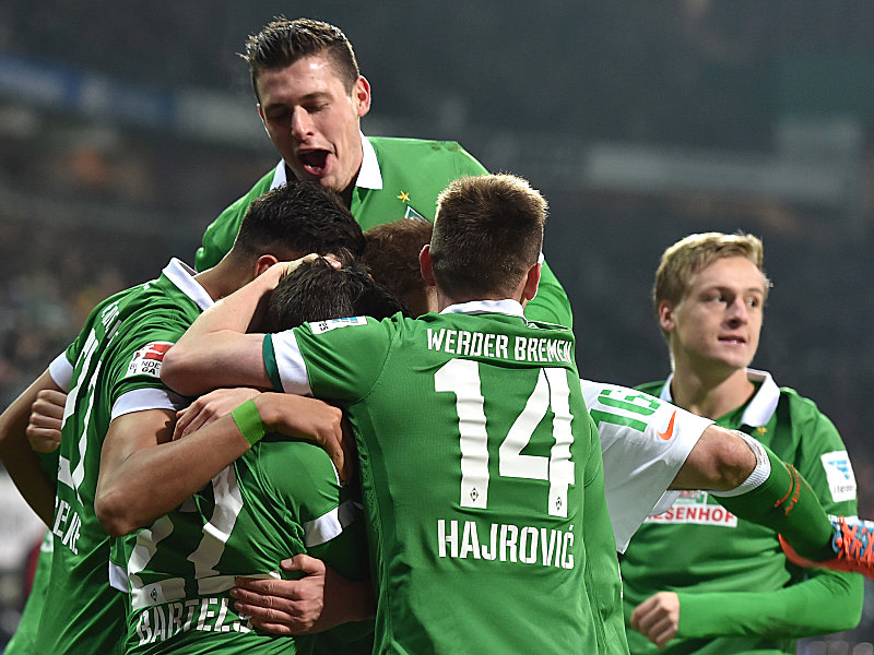 Zlatko Junuzovics Traumfreistoß ließ den SV Werder im heimischen Weserstadion jubeln.