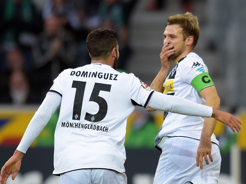 Huch, ich war's! Tony Jantschke (r.) bejubelt seinen Treffer zum 1:0 mit Alvaro Dominguez.
