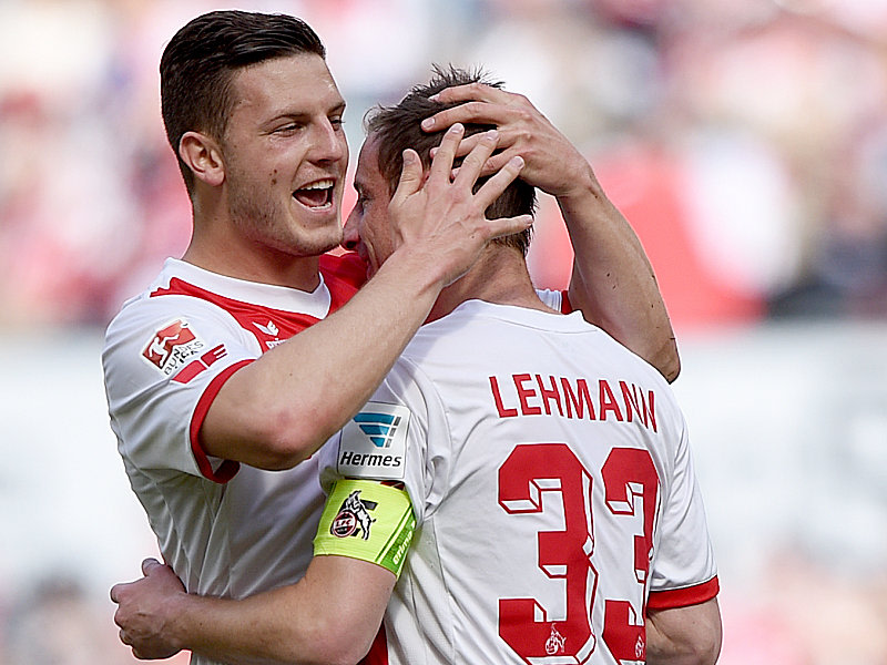 Komm in meine Arme: Die Kölner Wimmer und Lehmann (re.) bejubeln die Führung.