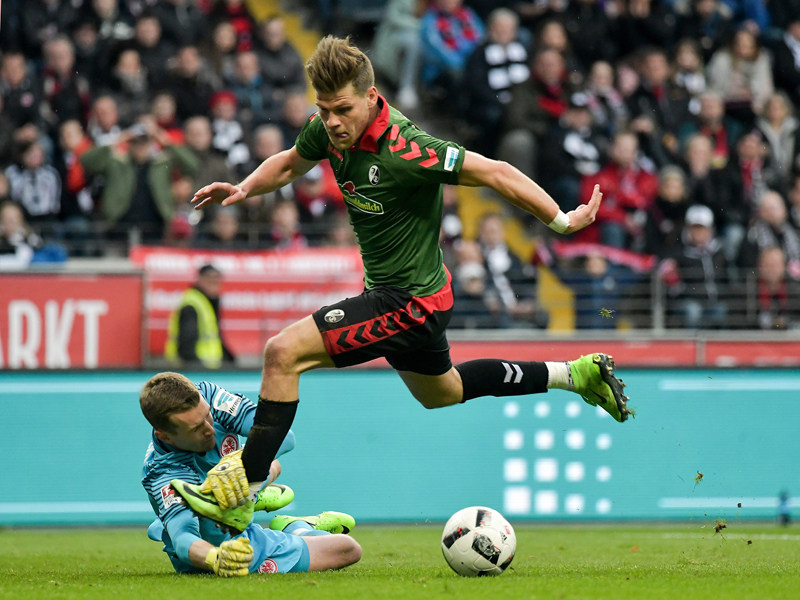 Umdribbelte Keeper Hradecky und erzielte die Führung: Florian Niederlechner.