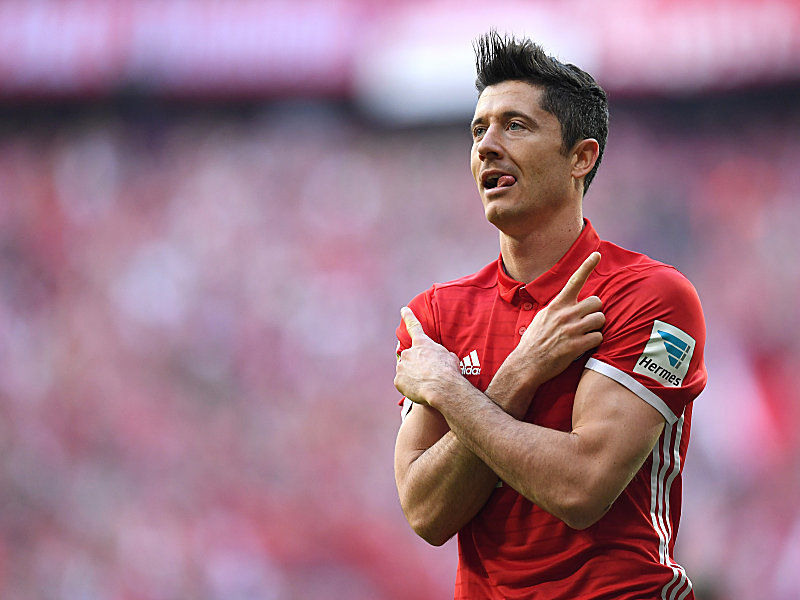 Saisontore Nummer 25 und 26: Robert Lewandowski ist und bleibt die Tormaschine des FC Bayern München.