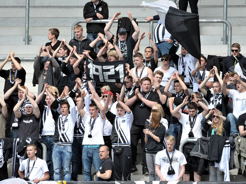 Neuer Hoffnungsschimmer beim Zittern um die Lizenz - für den VfR Aalen und seine Fans.