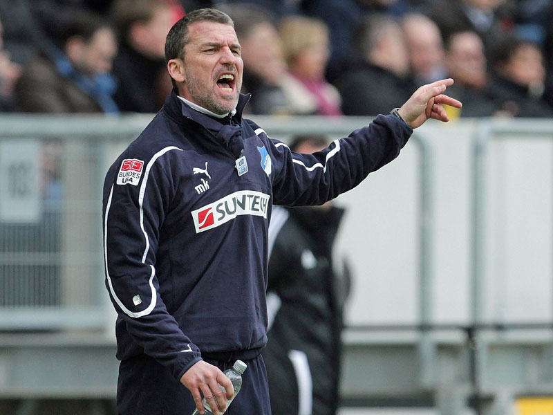 Dirigiert ab jetzt in Ingolstadt: Marco Kurz übernimmt die vakante Trainerposition beim FCI.