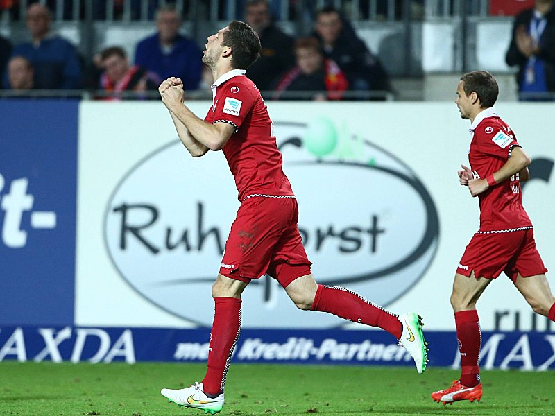Vucur Tribune Startelf Premierentor 2 Bundesliga Kicker