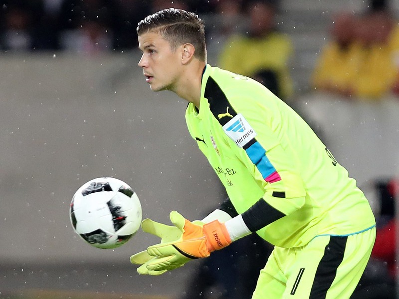 Nach der Länderspielreise zurück im VfB-Tor: Stuttgarts Keeper Mitch Langerak.