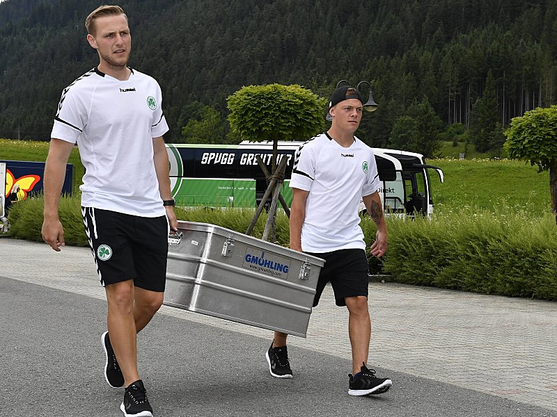 Marius Funk und Patrick Sontheimer (re.)