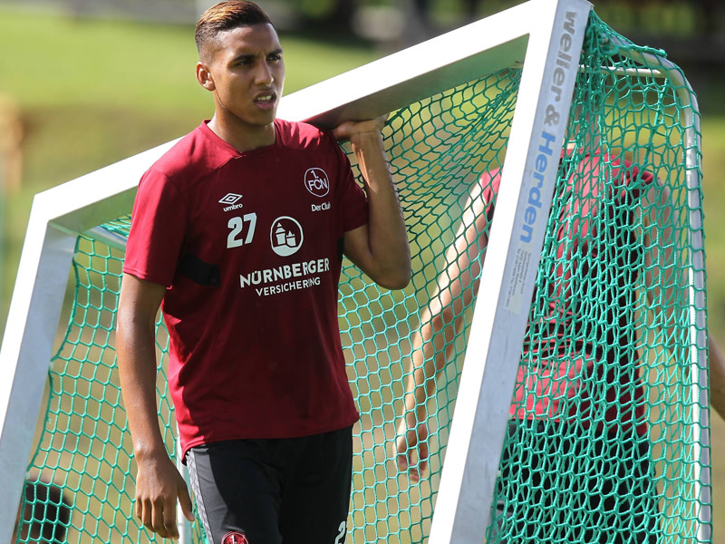 Absprung nach England? Nürnbergs Abdelhamid Sabiri steht bei Huddersfield auf dem Zettel.