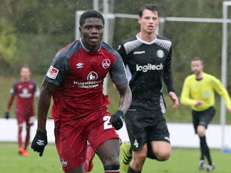 Er durfte erstmals Profi-Luft schnuppern: FCN-Juwel Jabez Makanda.