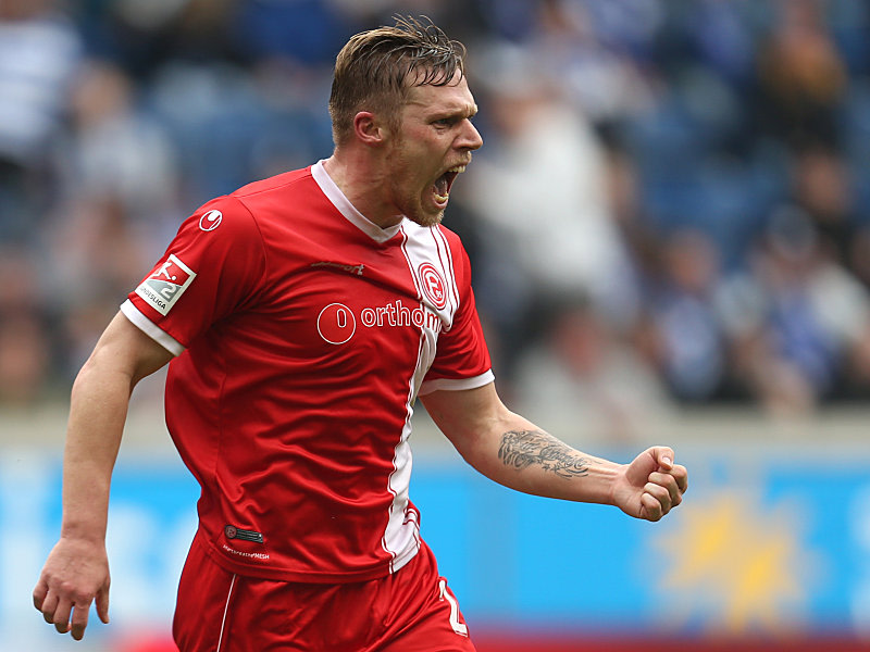 Sonntagsschuss im Derby: Rouwen Hennings traf zum 1:0.