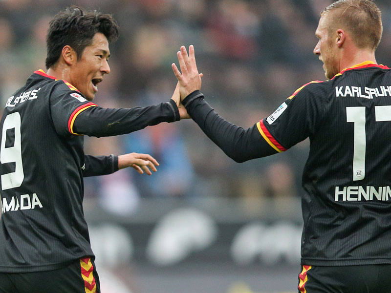 Hiroki Yamada und Rouwen Hennings