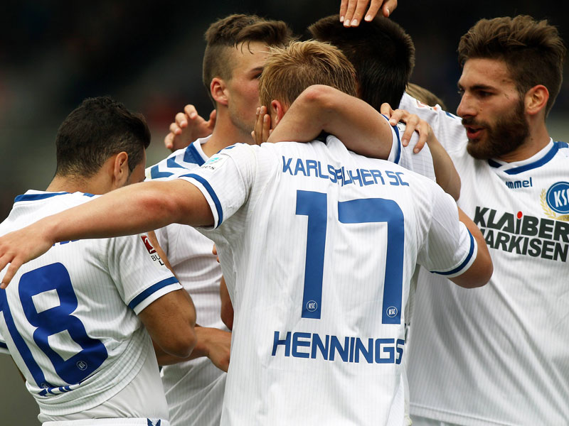 Karslruhes Aufstiegsgarant? Rouwen Hennings schoss den KSC mit einem Doppelpack zum enorm wichten Dreier in Braunschweig.
