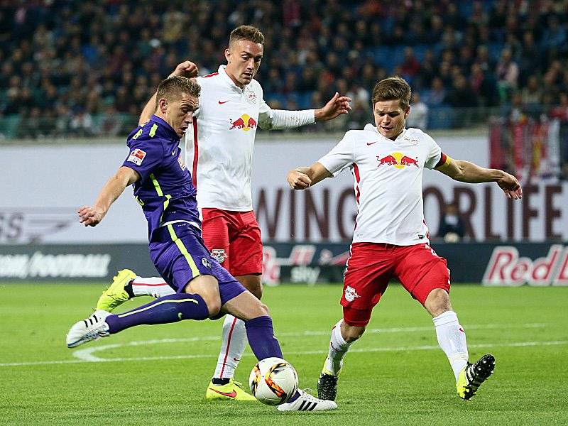Traf in Leipzig zum 1:0 für den SCF: Nils Petersen (li.).