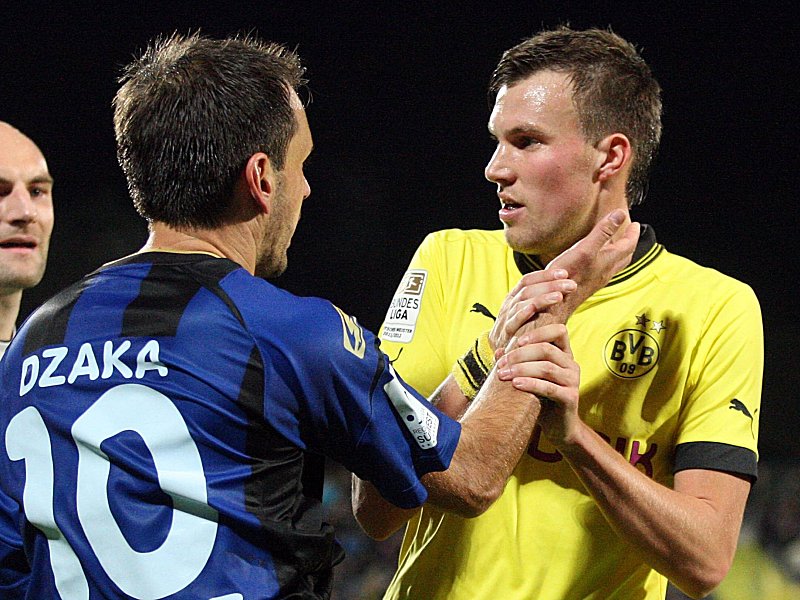 Anel Dzaka (li.) mit Kevin Großkreutz