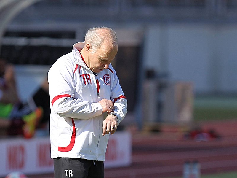 Seine Zeit als SVS-Trainer neigt sich dem Ende zu: Karsten Wettberg legt seine Trainertätigkeit am Saisonende nieder.