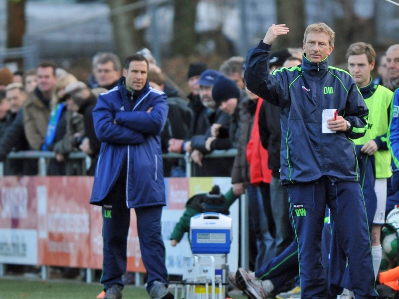 Nur noch bis zum Saisonende an der Seitenlinie: Krays Trainergespann Dirk Wißel und Lars Krüger (li.).