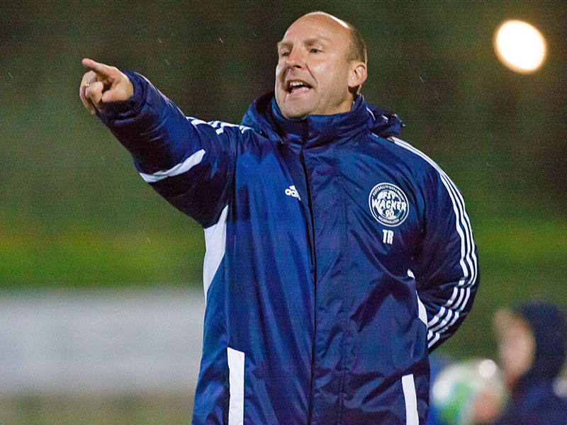 Darf sich auf sechs Neuzugänge freuen: FSV-Trainer Jörg Goslar.