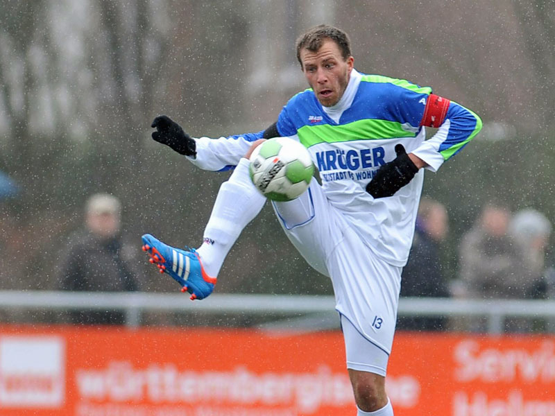 Bei Wind und Wetter für den FC Kray am Ball: Dominik Immanuel.