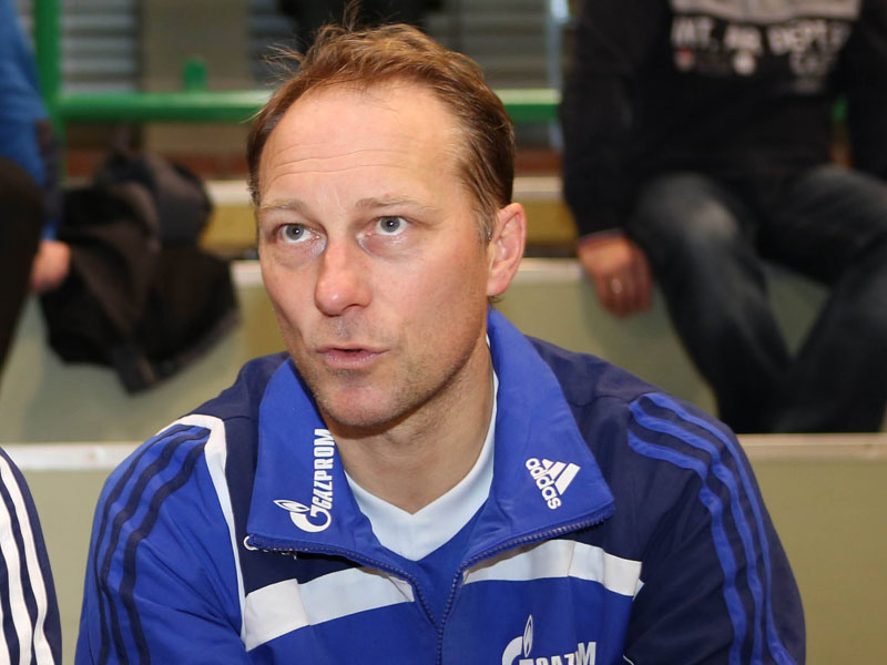 Es kann losgehen: Jürgen Luginger startet mit der Schalker U 23 in die Vorbereitung.