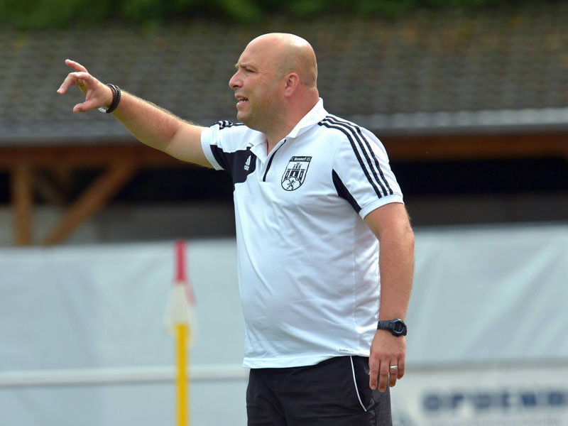 Sein Team bewies in den vergangenen Spielen, dass es mithalten kann: Trainer Marco Bäumer.