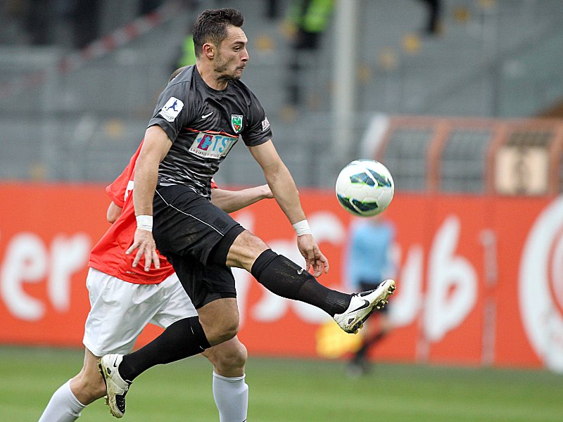 Wieder in Worms unterwegs: Alper Akcam (li.).