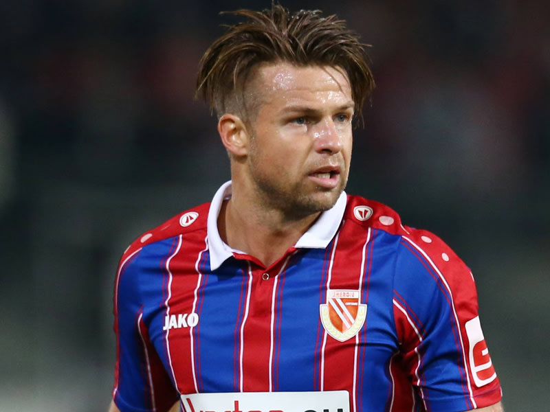 Längere Pause: Cottbus-Spieler Björn Ziegenbein.