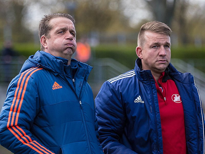 Gehen getrennte Wege: VfB-Trainer Andreas Petersen übernimmt künftig die Aufgaben des Sportlichen Leiters Kevin Meinhardt