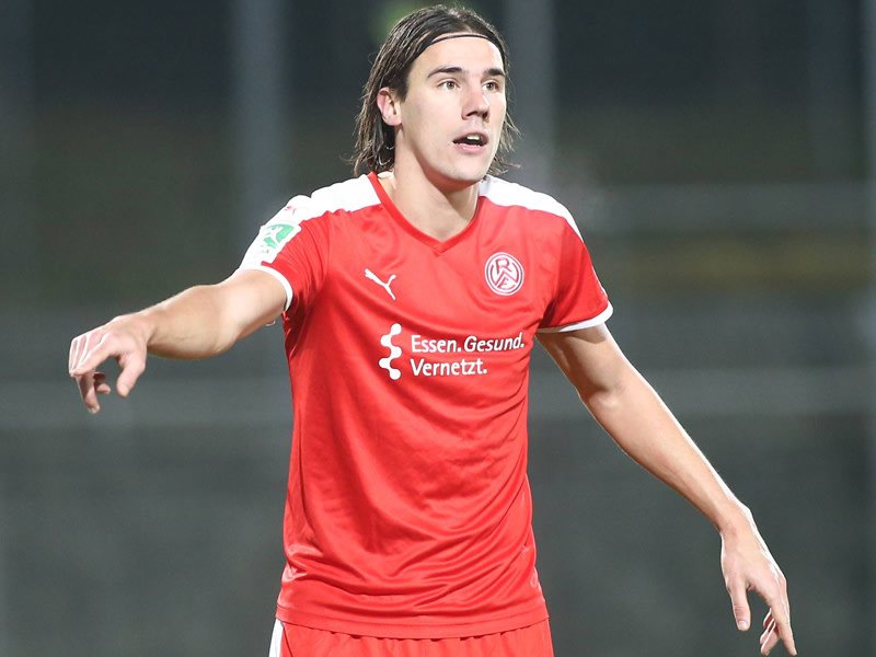 Gibt voraussichtlich auch für die nächsten Jahre den Ton in der RWE-Defensive an: Philipp Zeiger.