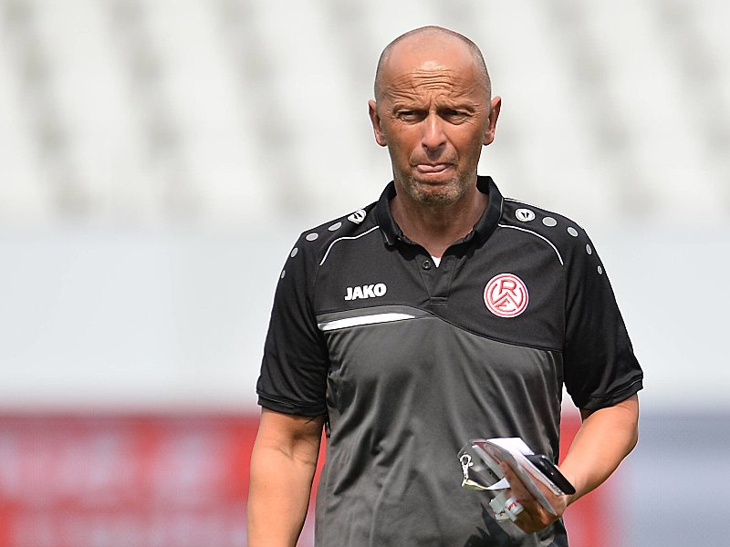 Stolz auf Qualität und Flexibilität seiner Spieler: RWE-Sportchef Jürgen Lucas.