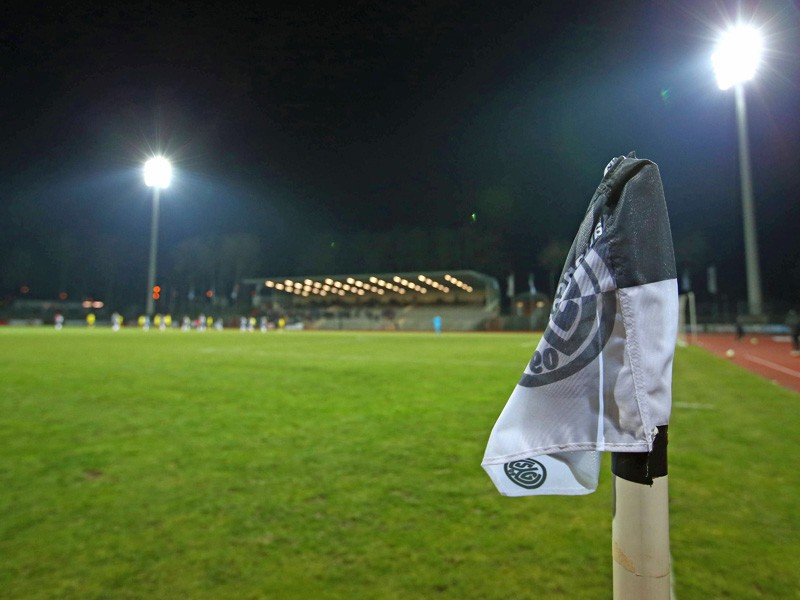 Die SG Wattenscheid braucht Hilfe, dass es hier im Lohrheidestadion weiter Fußball zu sehen gibt.