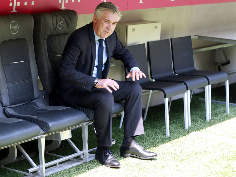 Gastiert mit Bayern München zum Auftakt am Freitagabend in Jena: FCB-Coach Carlo Ancelotti.