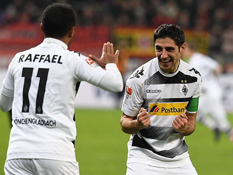 Die nächsten beiden Spiele getrennt: Raffael und Lars Stindl.