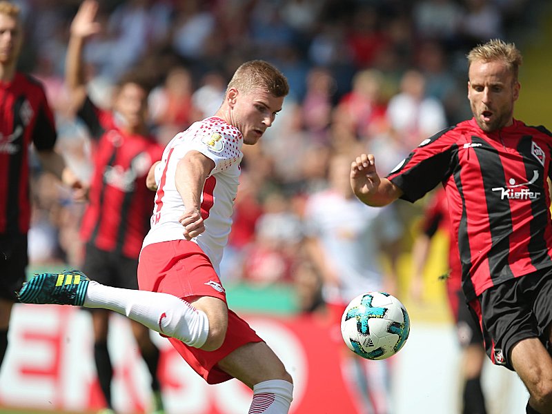 Timo Werner, Carl Murphy (re.)