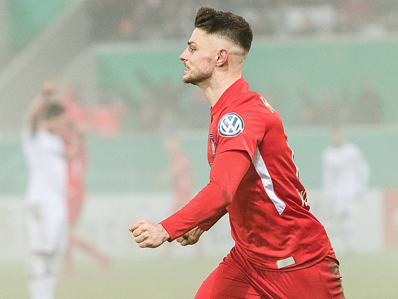 Erzielte aus spitzem Winkel den 2:1-Siegtreffer gegen Leverkusen: Heidenheims Maurice Multhaup.