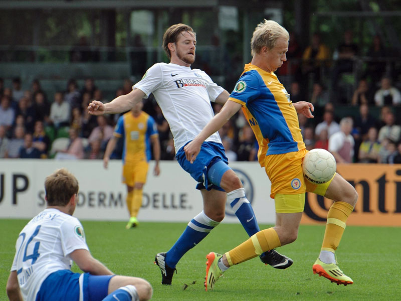 Erlöste den Zweitligisten: Braunschweigs Havard Nielsen.