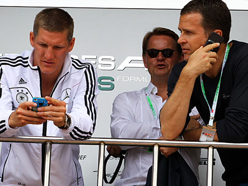 Zwei Männer, zwei Meinungen: Bastian Schweinsteiger und Manager Oliver Bierhoff.