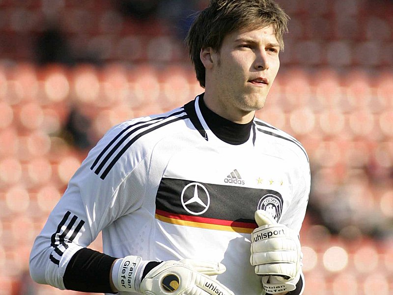 Springt für Kevin Trapp in die Bresche: Fortuna-Schlussmann Fabian Giefer.