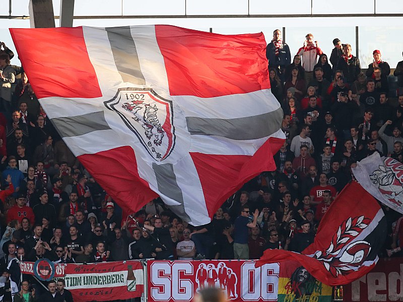 Zurück im österreichischen Profifußball: der GAK mit seinen Fans.