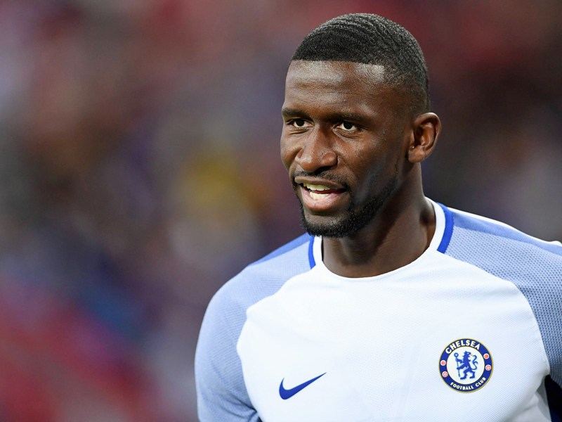 Er will sich seinen Platz beim FC Chelsea erkämpfen - mit harter Arbeit: Nationalspieler Antonio Rüdiger.