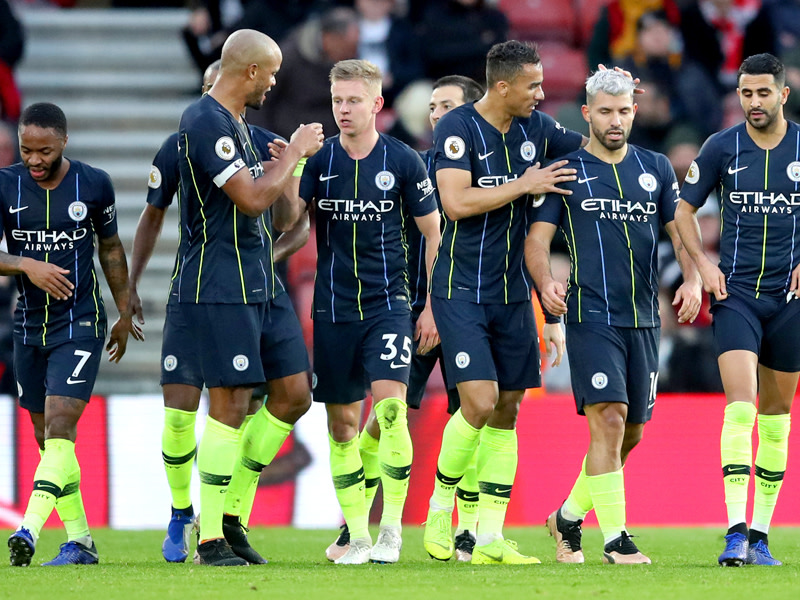 Kollektives Aufatmen nach dem verdienten Auswärtssieg: Manchester City ist wieder Zweiter.