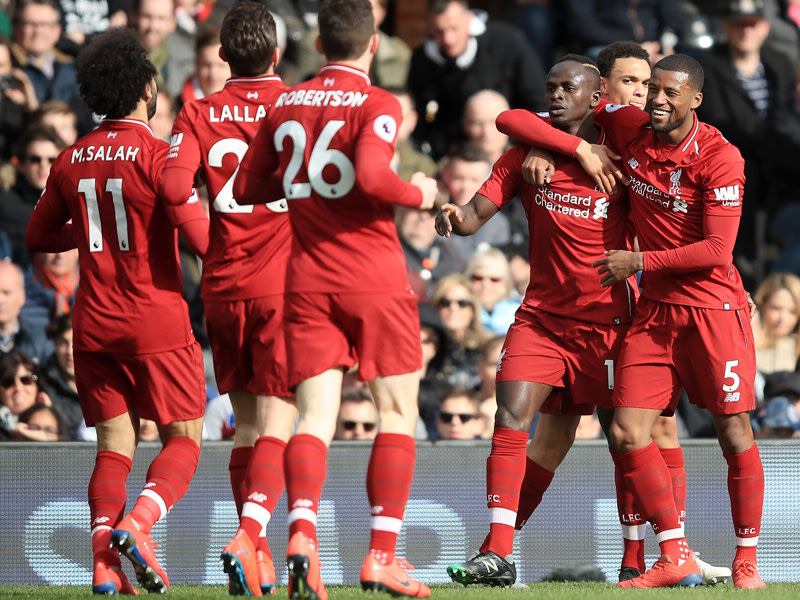 Leitete Liverpools Sieg ein: Sadio Mané (2.v.r.).