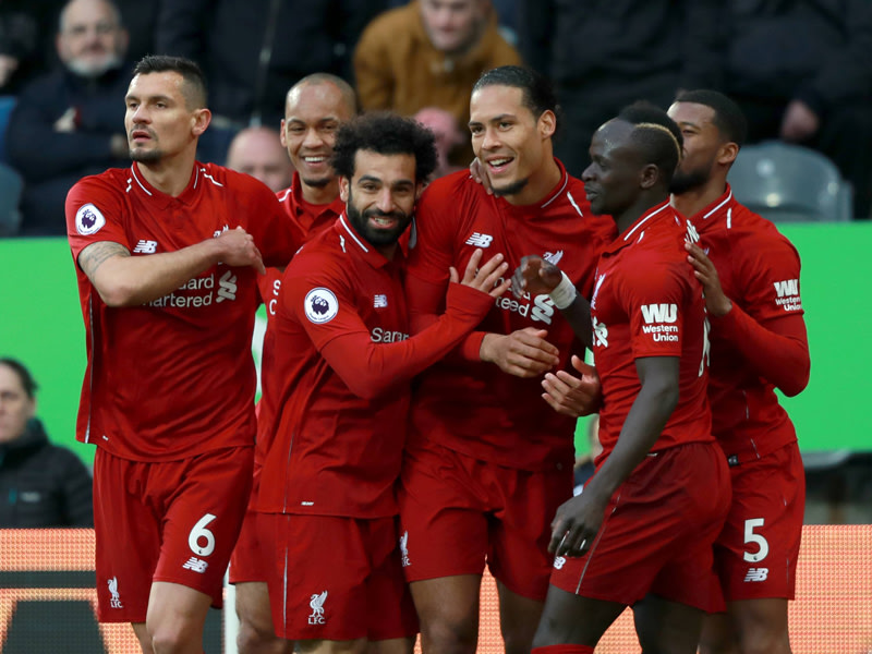 Achter Sieg in Folge: Liverpool jubelt in Newcastle.