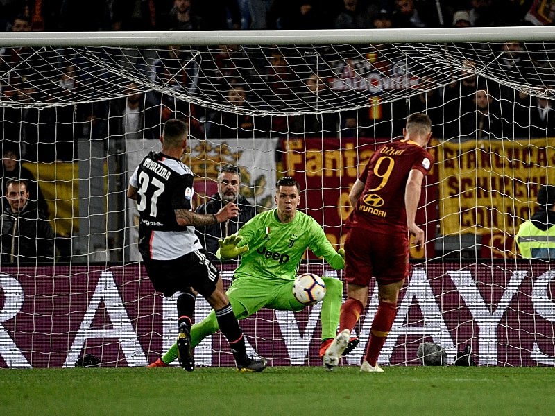 Traf in der Nachspielzeit zum 2:0-Endstand: Edin Dzeko.