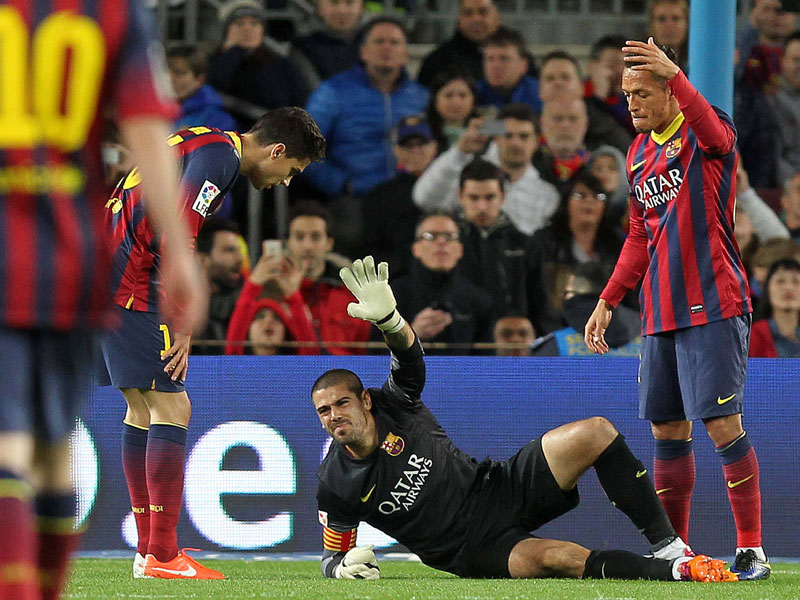 Steht nach seinem Kreuzbandriss vor einer ungewissen Zukunft: Barcelonas Schlussmann Victor Valdes.