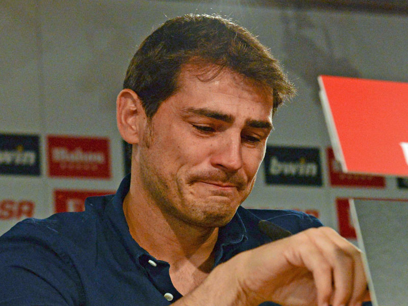 Tränenreicher und unfreiwilliger Abschied: Iker Casillas verlässt "sein" Real Madrid.