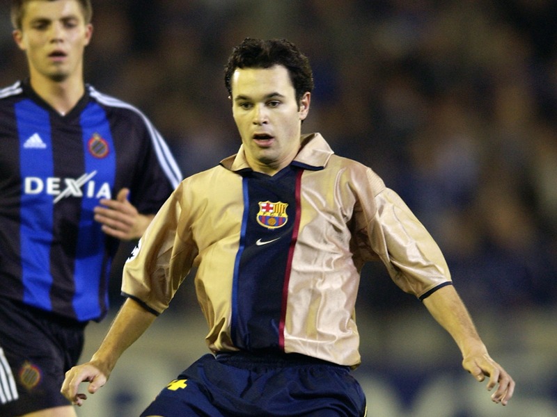 Debüt: Im Oktober 2002 lief Iniesta gegen Brügge erstmals für Barcelona auf.