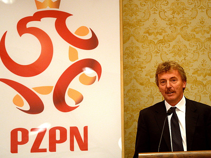 Boniek Steht Polnischem Verband Vor Internationaler Fussball Kicker