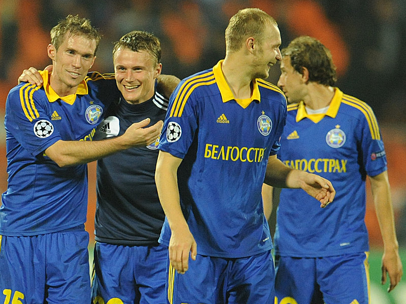 Der siebte Streich: BATE Baryssau mit Aliaksandr Hleb (li.) gewann zum siebeten Mal in Folge die weißrussische Meisterschaft.