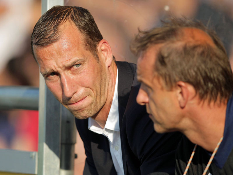 Wurden mit Schmährufen bedacht: Fola Esch und Coach Jeff Strasser, Ex-Profi des 1. FC Kaiserslautern.
